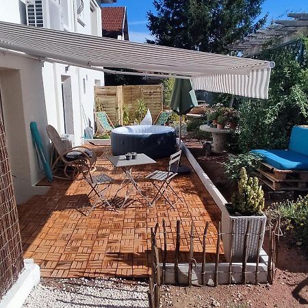 Superbe Appartement Avec Jacuzzi Avec Jardin Prive Lyon Kültér fotó