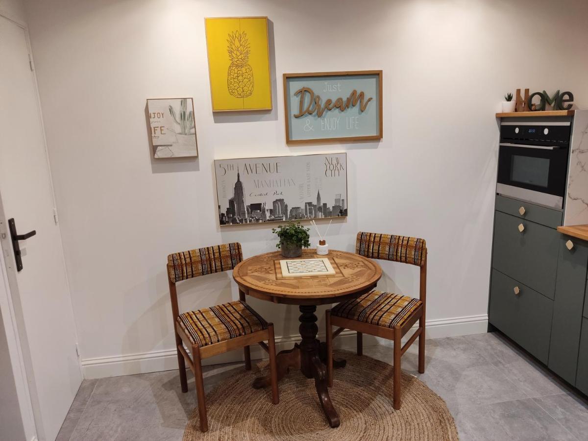 Superbe Appartement Avec Jacuzzi Avec Jardin Prive Lyon Kültér fotó