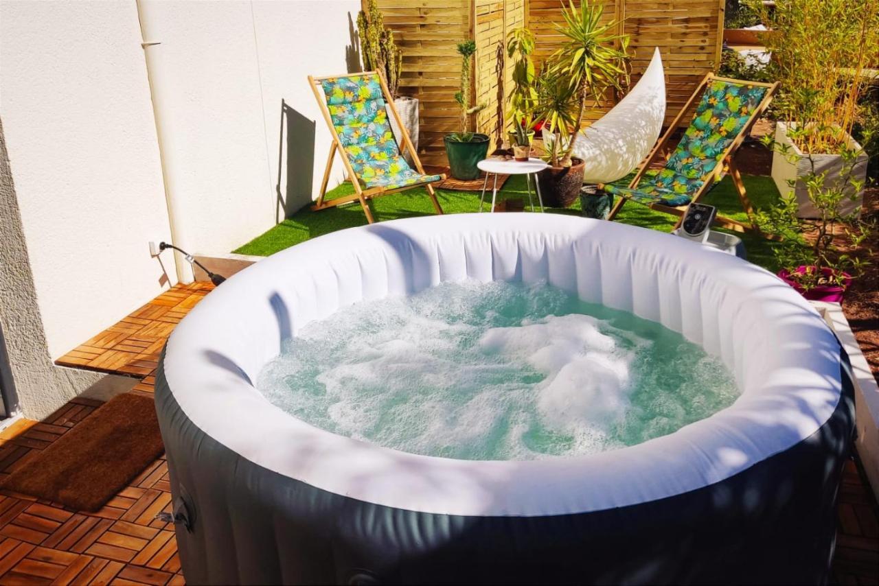 Superbe Appartement Avec Jacuzzi Avec Jardin Prive Lyon Kültér fotó